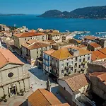 T2 A Porto-vecchio ポルトヴェッキオ