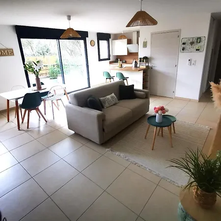 T2 A Porto-vecchio * Porto-Vecchio (Corsica)